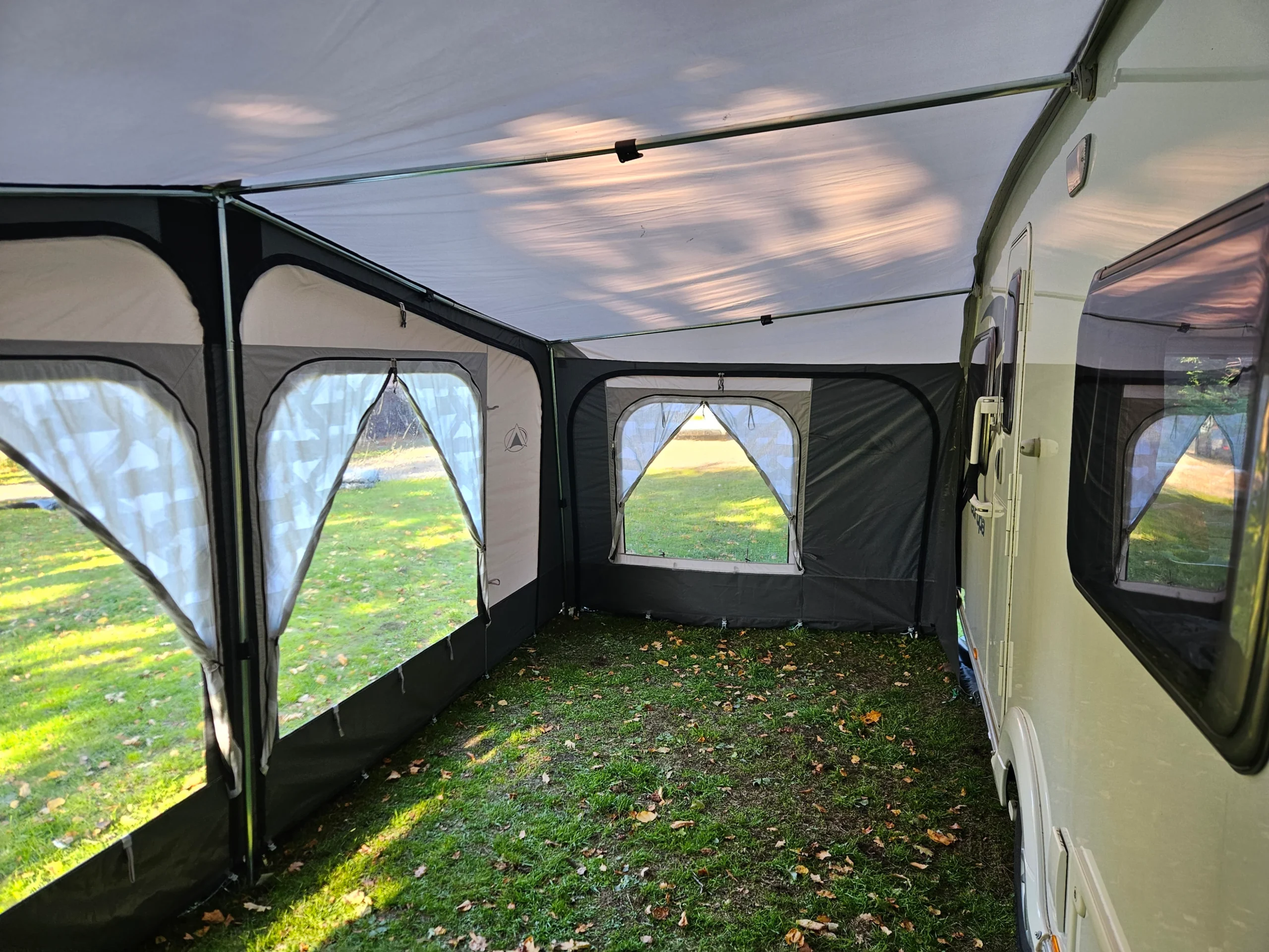 SUNNCAMP CASA POLED AWNING