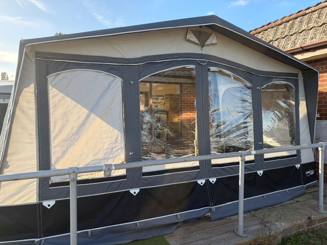 Camptech - Atlantis DL Seasonal Awning - Size 9 Ex-Display - Image 4