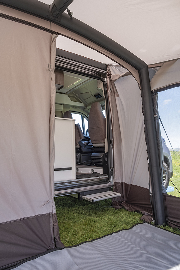 Telta - Pulse 290 Lightweight Driveaway Awning - 2027 - Image 4